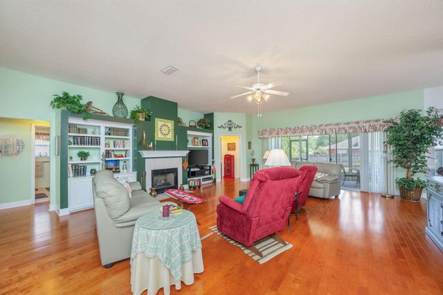 5863 Hunting Meadows Drive, Crestview, FL 32536