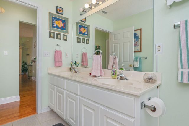 5863 Hunting Meadows Drive, Crestview, FL 32536