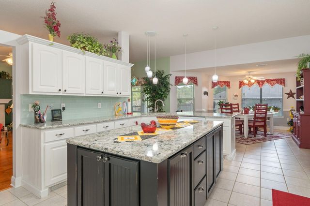 5863 Hunting Meadows Drive, Crestview, FL 32536