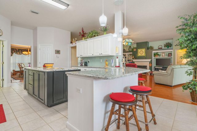 5863 Hunting Meadows Drive, Crestview, FL 32536