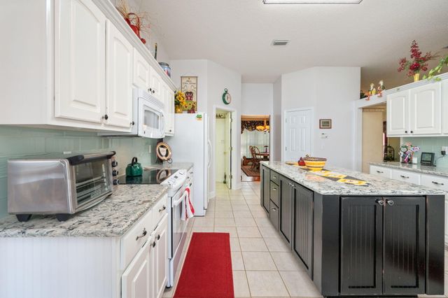 5863 Hunting Meadows Drive, Crestview, FL 32536