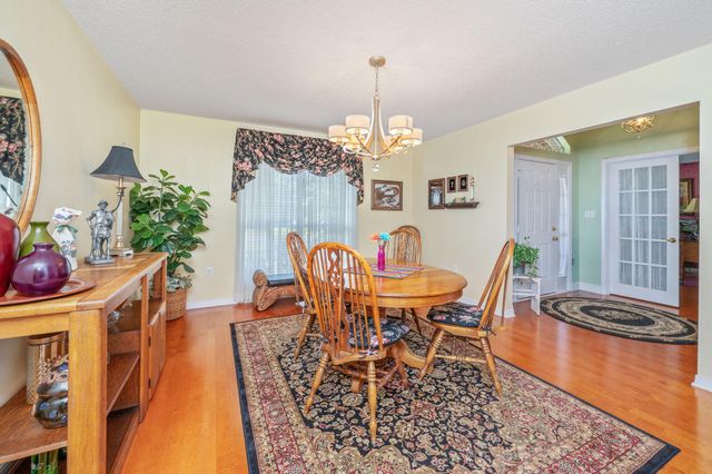 5863 Hunting Meadows Drive, Crestview, FL 32536