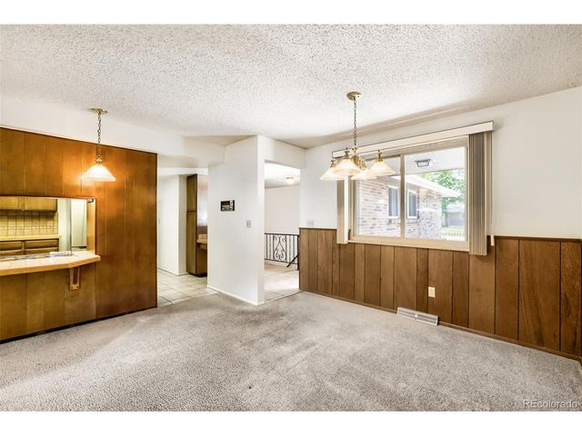 2190 S Flower St, Lakewood, CO 80227