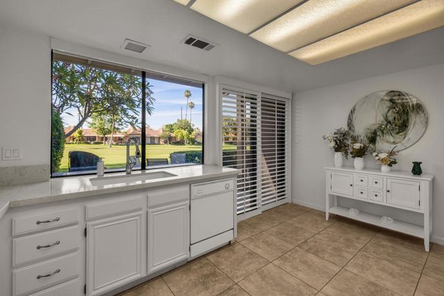 272 Avenida Del Sol, Palm Desert, CA 92260