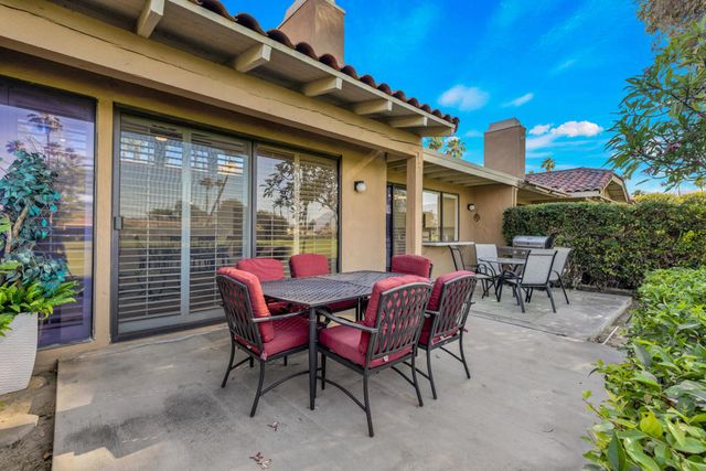 272 Avenida Del Sol, Palm Desert, CA 92260