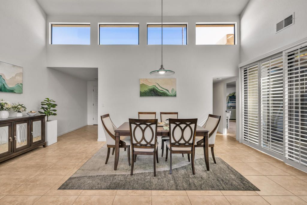 272 Avenida Del Sol, Palm Desert, CA 92260