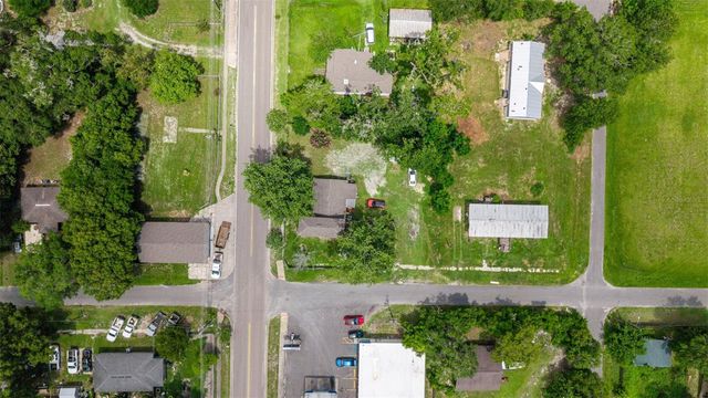 10107 S DIVISION AVENUE, Hampton, FL 32044