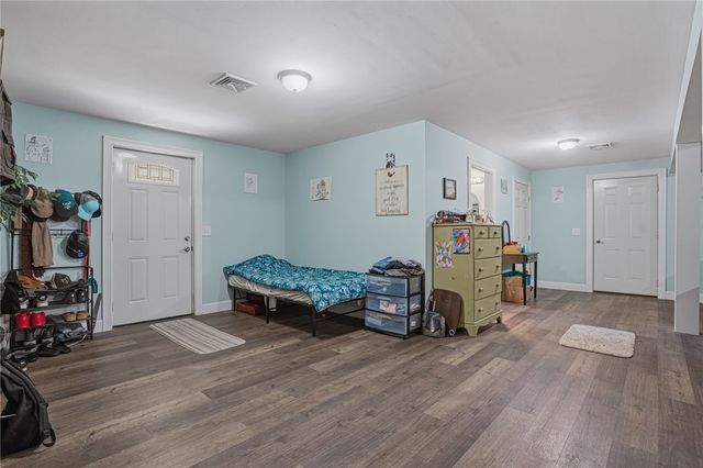 585 East Avenue, Burrillville, RI 02830