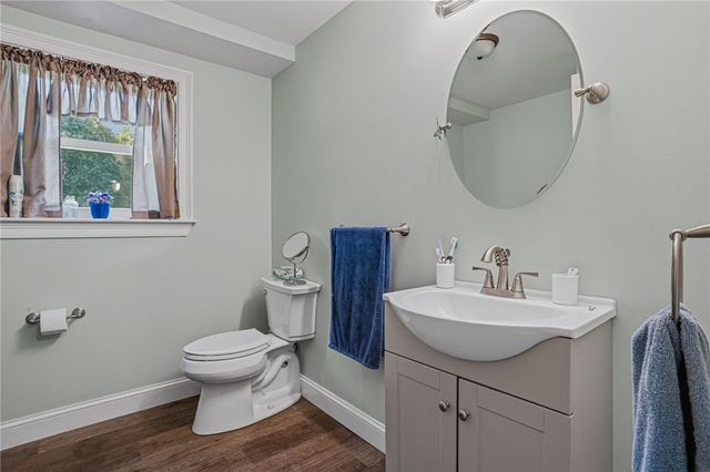 585 East Avenue, Burrillville, RI 02830