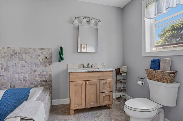 585 East Avenue, Burrillville, RI 02830