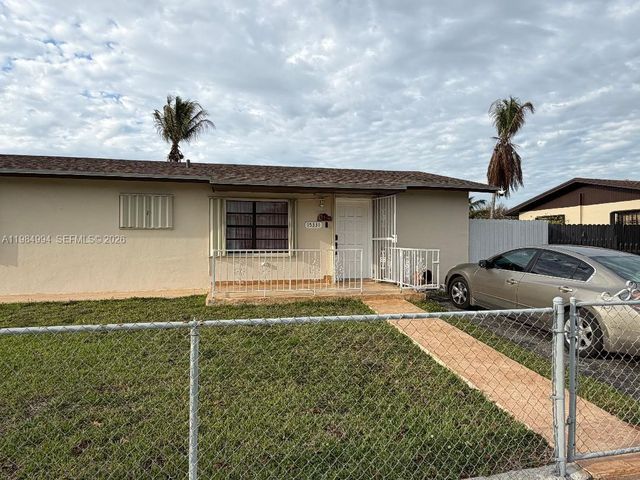 15331 SW 303rd St, Homestead, FL 33033
