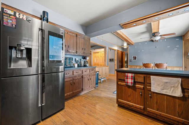 W220N2612 Maplewood LANE, Waukesha, WI 53186