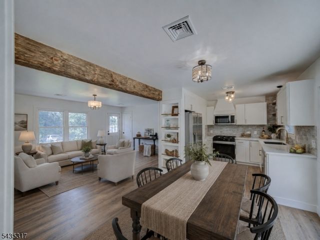 5 Ravine Dr, Andover Twp., NJ 07860