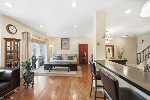 212 Riverwalk Way, Clifton City, NJ 07014