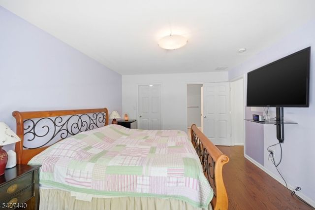 212 Riverwalk Way, Clifton City, NJ 07014