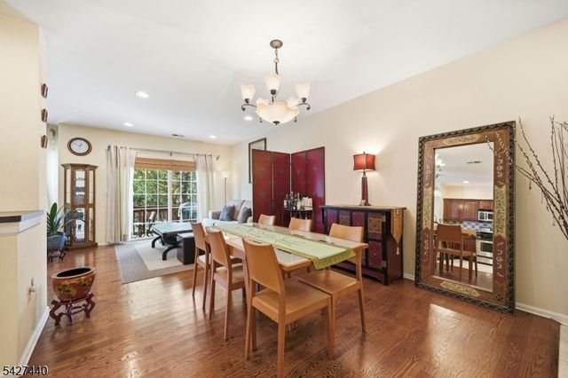 212 Riverwalk Way, Clifton City, NJ 07014