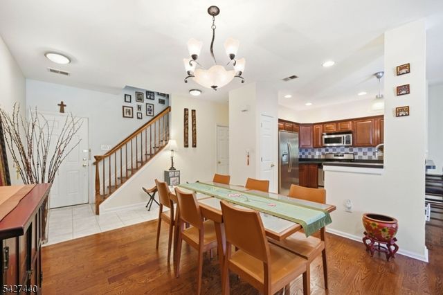 212 Riverwalk Way, Clifton City, NJ 07014