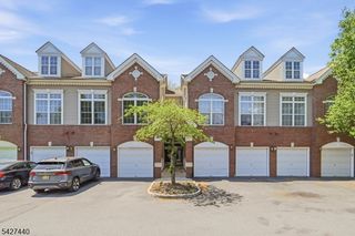 212 Riverwalk Way, Clifton City, NJ 07014