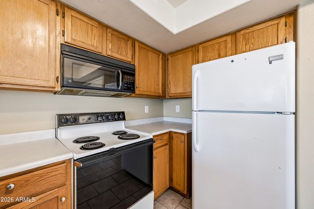 1244 E Angela Drive, Phoenix, AZ 85022
