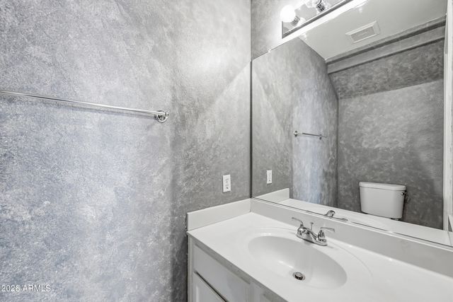 1244 E Angela Drive, Phoenix, AZ 85022
