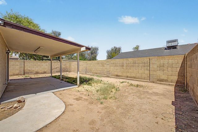 11851 N 76th Drive, Peoria, AZ 85345