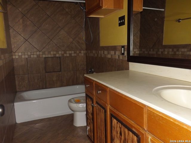 7430 Hidden Oak Trail, Live Oak, TX 78233