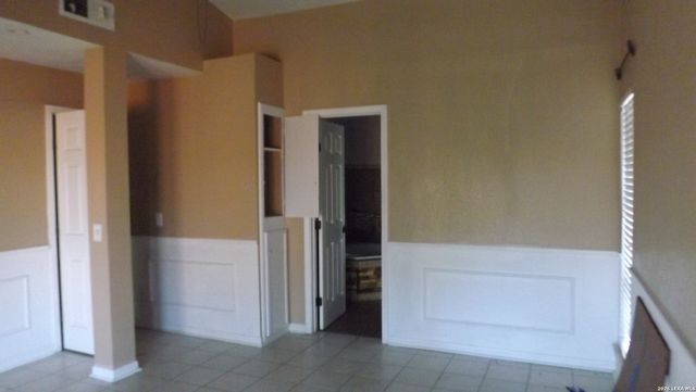 7430 Hidden Oak Trail, Live Oak, TX 78233