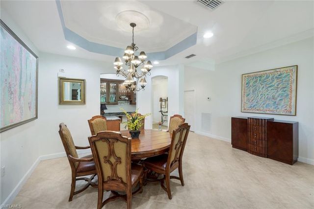 9271 Indigo Isle CT 101, Estero, FL 34135