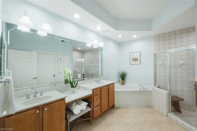9271 Indigo Isle CT 101, Estero, FL 34135