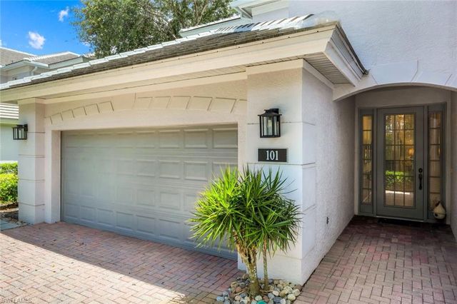 9271 Indigo Isle CT 101, Estero, FL 34135