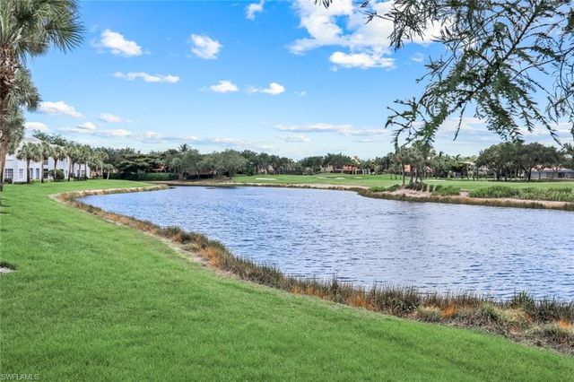 9271 Indigo Isle CT 101, Estero, FL 34135