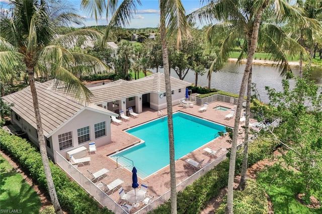 9271 Indigo Isle CT 101, Estero, FL 34135