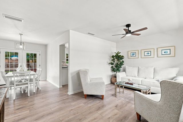 6 Marilyn Ave, St Augustine, FL 32080