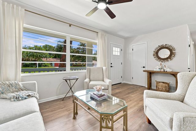 6 Marilyn Ave, St Augustine, FL 32080