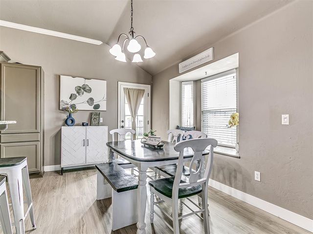 2336 Box Turtle Way, Midwest City, OK 73130