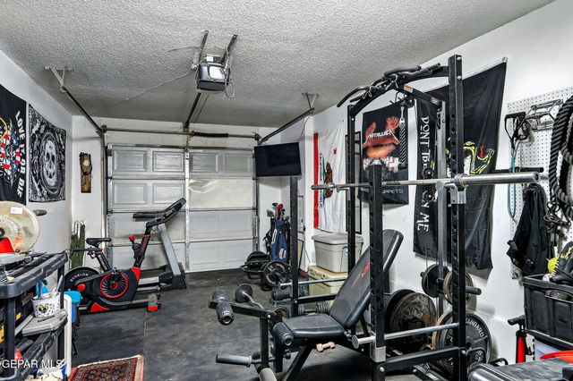 3712 La Cuesta Drive, El Paso, TX 79936