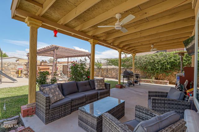 3712 La Cuesta Drive, El Paso, TX 79936