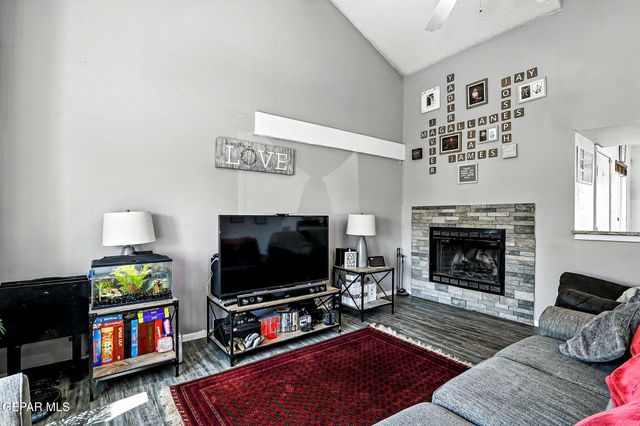 3712 La Cuesta Drive, El Paso, TX 79936