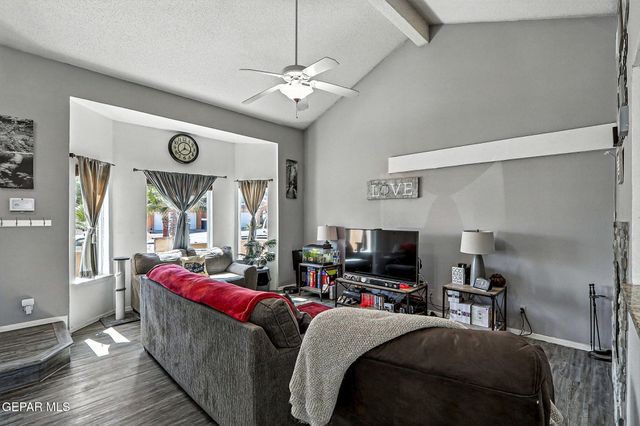 3712 La Cuesta Drive, El Paso, TX 79936