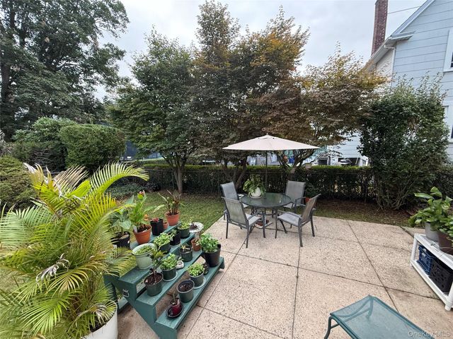 26 Rockland Place, New Rochelle, NY 10801