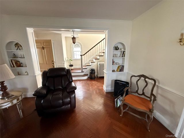 26 Rockland Place, New Rochelle, NY 10801