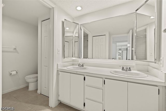 1520 Park Meadows DR 1, Fort Myers, FL 33907