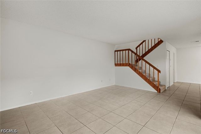 1520 Park Meadows DR 1, Fort Myers, FL 33907