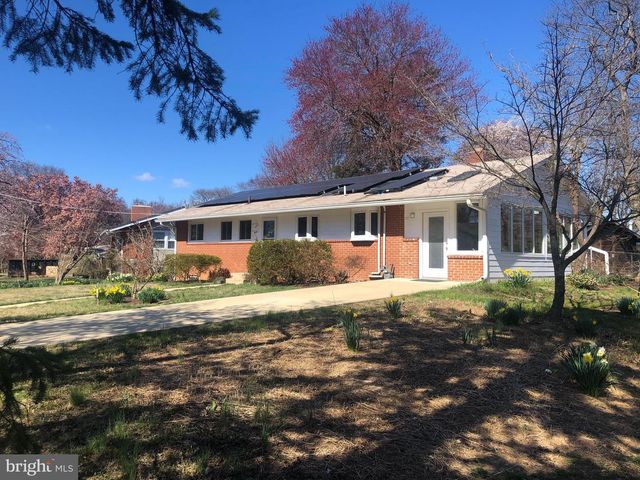 5001 WHITE FLINT DR, Kensington, MD 20895