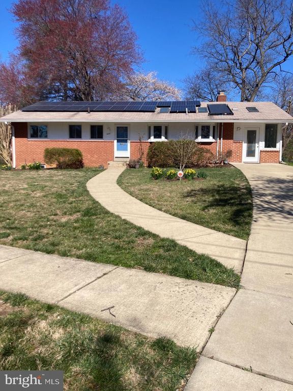 5001 WHITE FLINT DR, Kensington, MD 20895