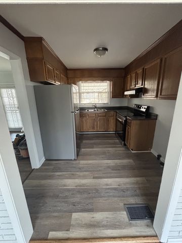 4010 Tucker Rd, Nashville, TN 37218