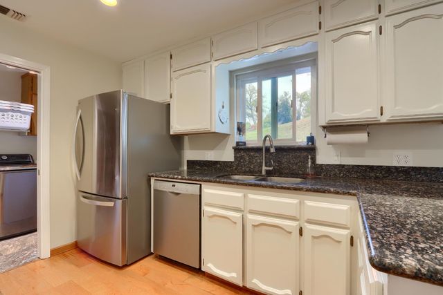 41820 Dillon Circle, Ahwahnee, CA 93601