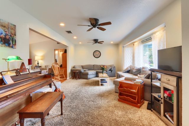 41820 Dillon Circle, Ahwahnee, CA 93601