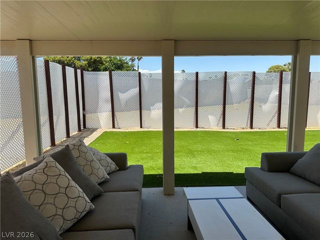 4341 NEWRIDGE Court, Las Vegas, NV 89103