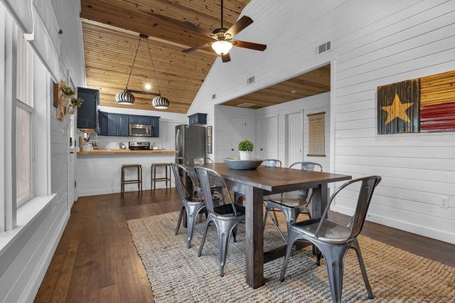 235 Red Squirrel Lane, Brookeland, TX 75931